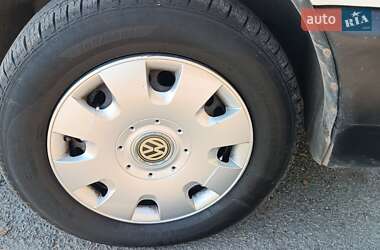Минивэн Volkswagen Transporter 2001 в 