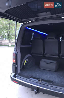 Минивэн Volkswagen Transporter 2004 в 