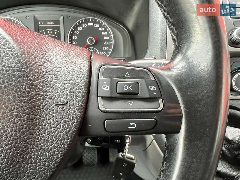 Мінівен Volkswagen Transporter 2012 в Києві