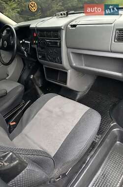 Минивэн Volkswagen Transporter 2001 в 