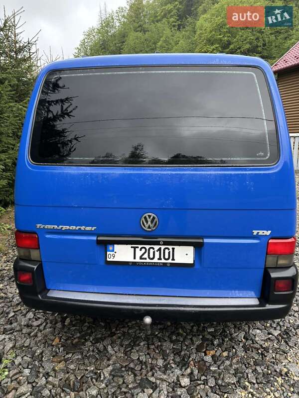 Минивэн Volkswagen Transporter 2001 в Яремче