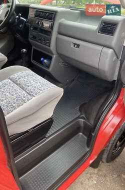 Минивэн Volkswagen Transporter 2002 в 