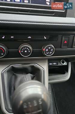 Грузовой фургон Volkswagen Transporter 2019 в 