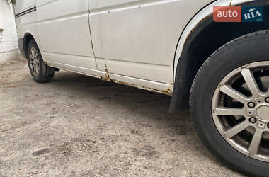 Минивэн Volkswagen Transporter 2001 в 