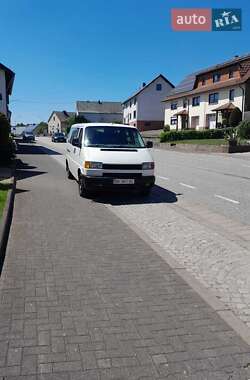 Минивэн Volkswagen Transporter 1999 в 