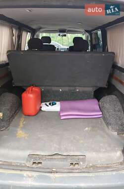 Мінівен Volkswagen Transporter 2006 в 