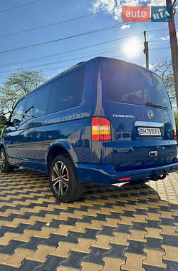 Мінівен Volkswagen Transporter 2006 в 