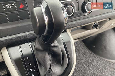 Грузовой фургон Volkswagen Transporter 2017 в 