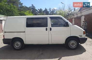 Минивэн Volkswagen Transporter 2000 в 