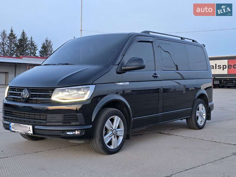 Мінівен Volkswagen Transporter 2017 в 