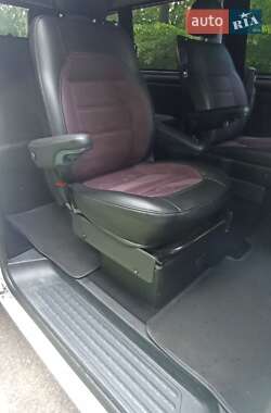 Мінівен Volkswagen Transporter 2016 в 