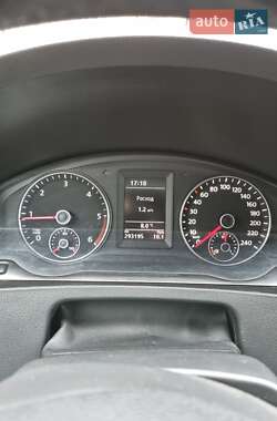 Вантажний фургон Volkswagen Transporter 2015 в 