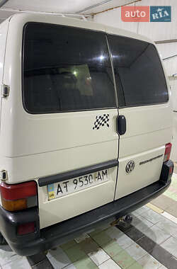 Минивэн Volkswagen Transporter 2001 в 