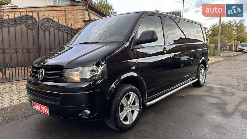Мінівен Volkswagen Transporter 2012 в 