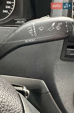 Мінівен Volkswagen Transporter 2012 в 