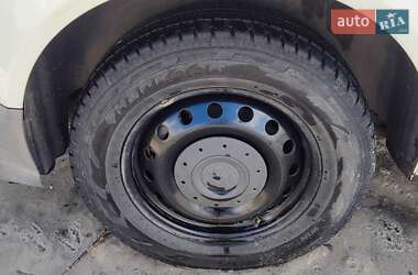 Вантажний фургон Volkswagen Transporter 2009 в 