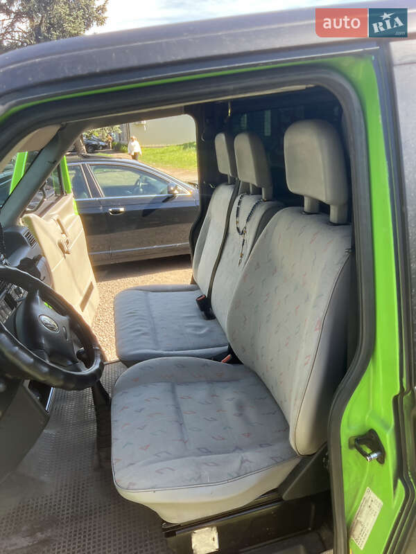 Минивэн Volkswagen Transporter 2001 в Черновцах