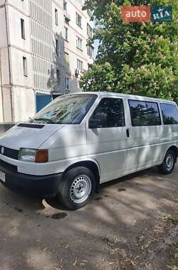 Минивэн Volkswagen Transporter 1993 в 