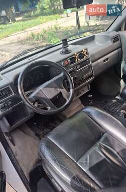 Минивэн Volkswagen Transporter 1993 в 