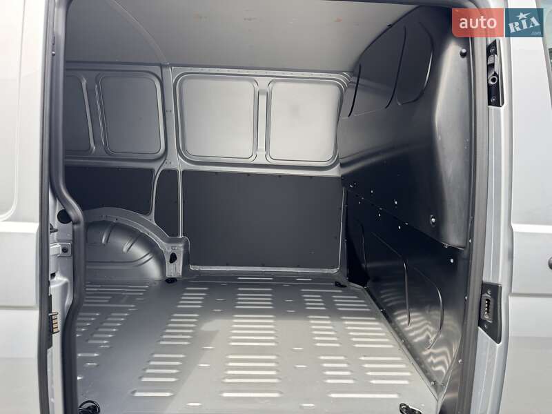 Грузовой фургон Volkswagen Transporter 2020 в Ровно