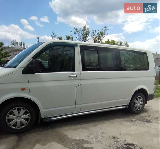 Мінівен Volkswagen Transporter 2005 в Яготині