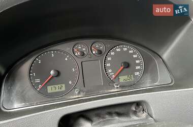 Мінівен Volkswagen Transporter 2006 в 