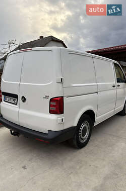 Вантажний фургон Volkswagen Transporter 2016 в 