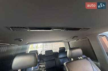 Минивэн Volkswagen Transporter 2016 в 