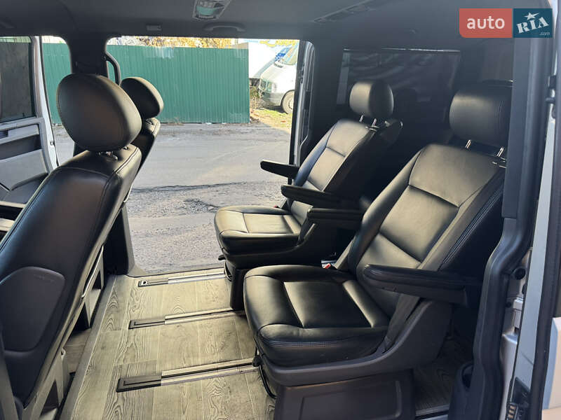 Минивэн Volkswagen Transporter 2016 в Киеве