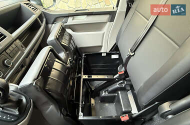 Грузовой фургон Volkswagen Transporter 2019 в 