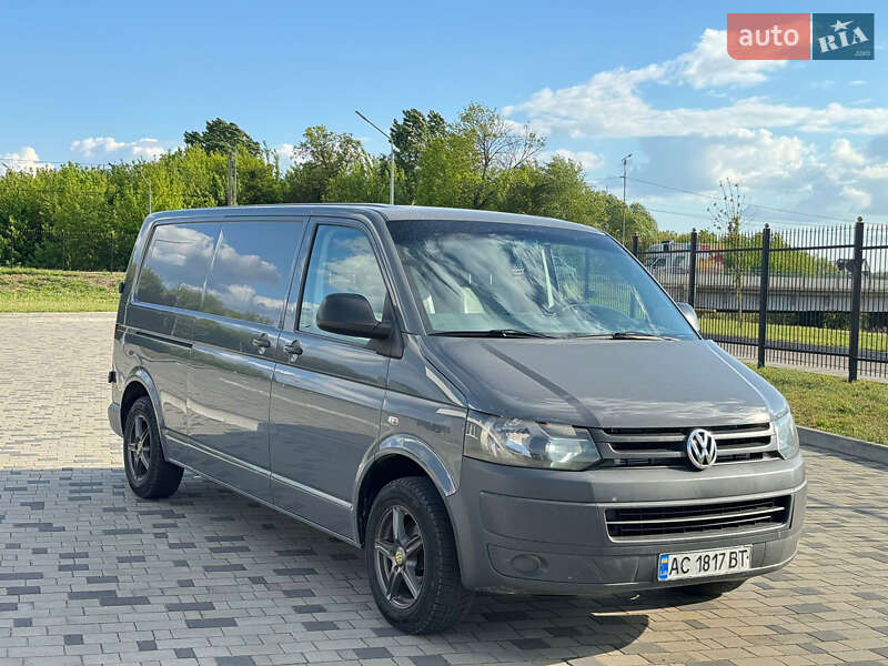 Volkswagen Transporter 2011