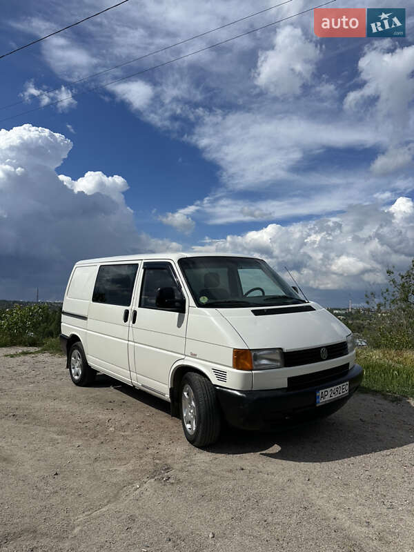 Мінівен Volkswagen Transporter 2002 в Запоріжжі