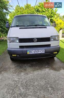 Минивэн Volkswagen Transporter 2000 в Самборе