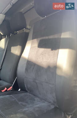 Грузовой фургон Volkswagen Transporter 2006 в 