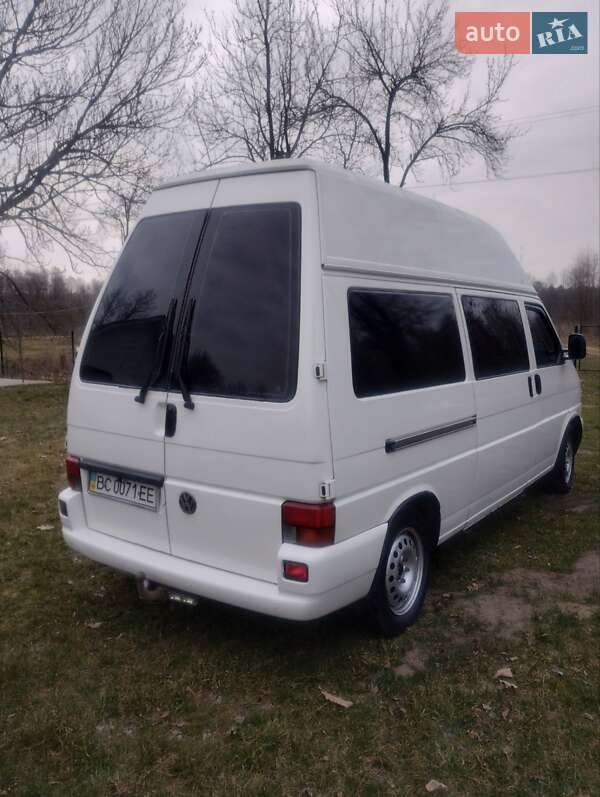 Мінівен Volkswagen Transporter 2000 в Львові