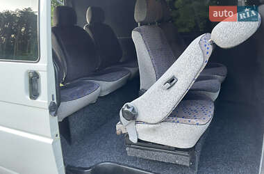 Мінівен Volkswagen Transporter 1999 в 