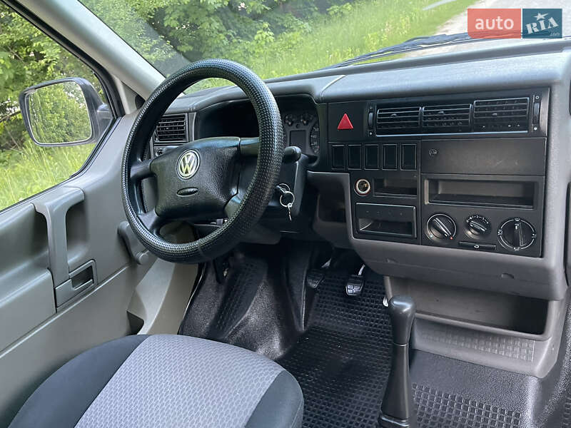 Минивэн Volkswagen Transporter 1999 в Радивилове