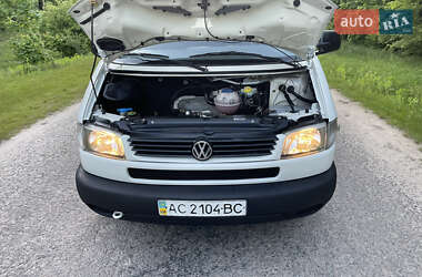 Мінівен Volkswagen Transporter 1999 в 