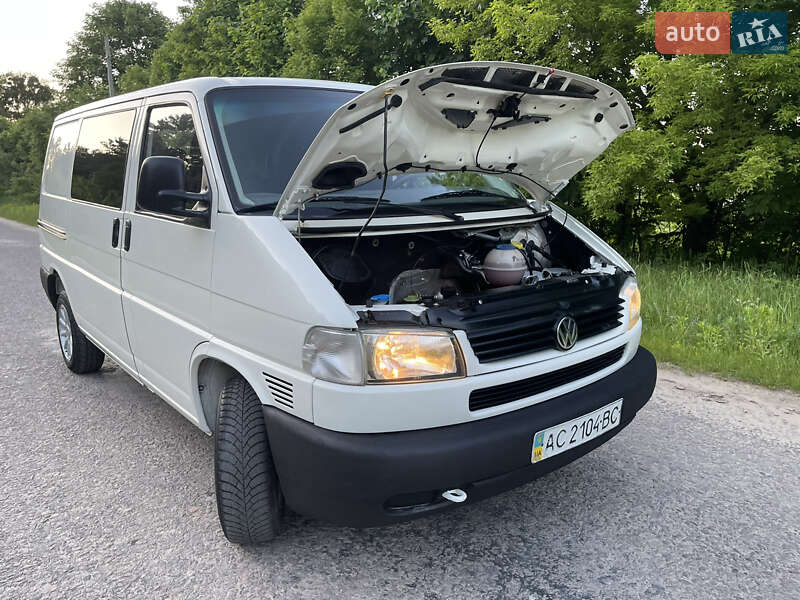 Минивэн Volkswagen Transporter 1999 в Радивилове