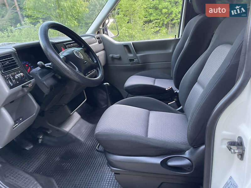 Минивэн Volkswagen Transporter 1999 в Радивилове