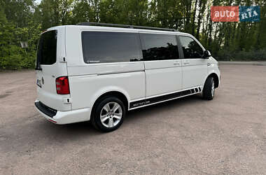 Мінівен Volkswagen Transporter 2017 в 