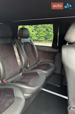 Мінівен Volkswagen Transporter 2017 в 