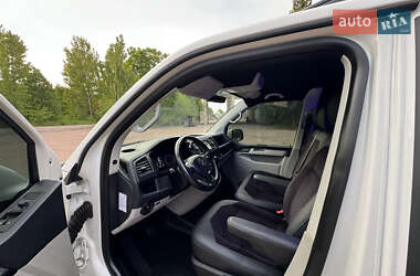 Мінівен Volkswagen Transporter 2017 в 