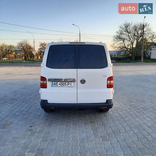 Мінівен Volkswagen Transporter 2006 в Миколаєві