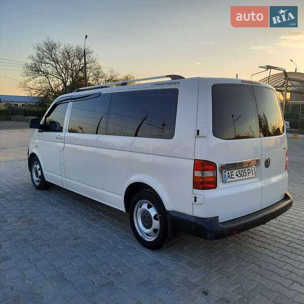 Мінівен Volkswagen Transporter 2006 в Миколаєві