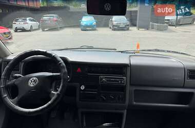 Мінівен Volkswagen Transporter 2002 в 