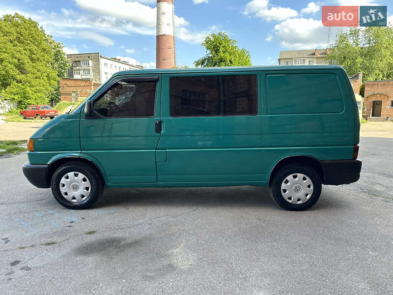 Мінівен Volkswagen Transporter 1996 в Житомирі