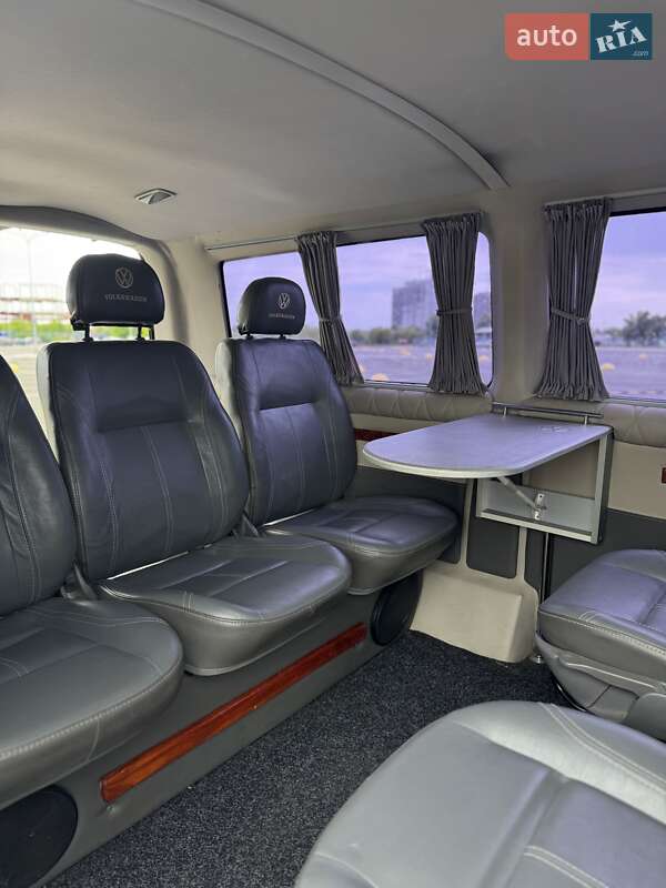 Минивэн Volkswagen Transporter 2007 в Киеве