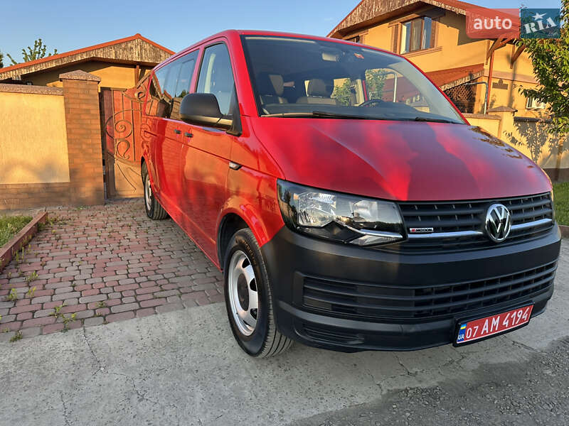 Минивэн Volkswagen Transporter 2016 в Ужгороде