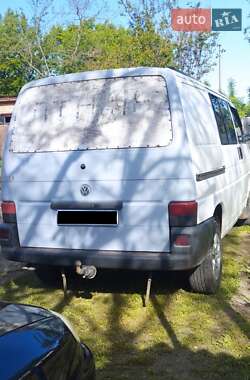 Минивэн Volkswagen Transporter 2000 в 